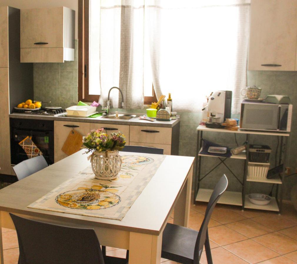 Amecasa - Casa Vacanze Sicilia Carini Exteriör bild